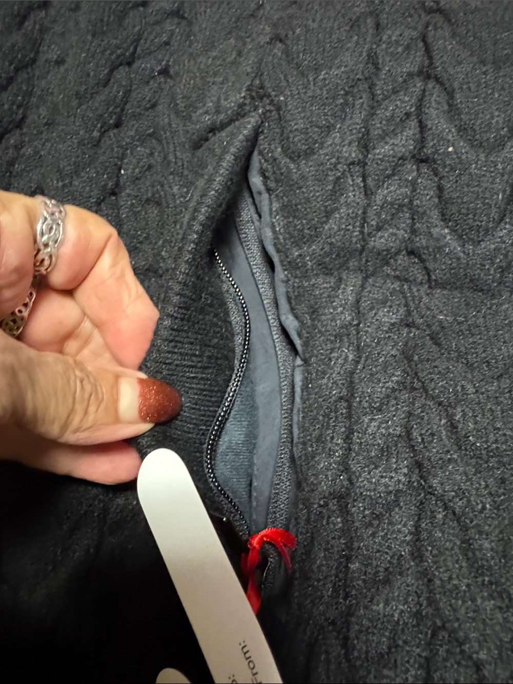 All in motion NWT L Black Quilted Cable-Knit Puffer WARMEST WINTER COAT - Picture 8 of 11